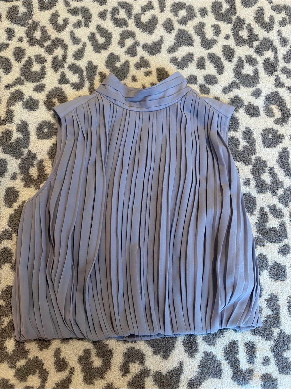 Aritzia Lavender Pleated Mock-Neck Sleeveless Top